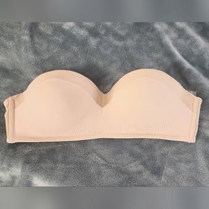 Lively No-Wire Strapless Bra